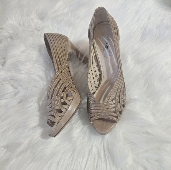 Prada Leather Heels - Picture 3 of 10